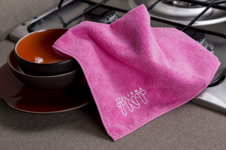Panno in microfibra per bagni, cucine e specchi
